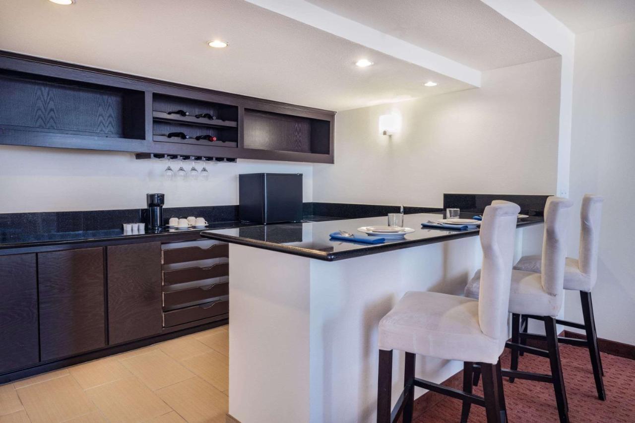 Wyndham Sacramento Hotell Carmichael Eksteriør bilde